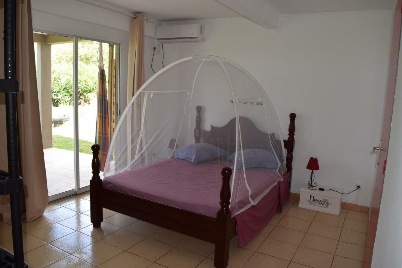 Appartement Vue Mer Le Carbet Exterior photo
